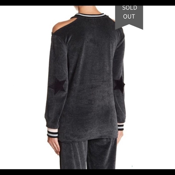 C & C California Grey Cold Shoulder Patch Sweater - Picture 7 of 7